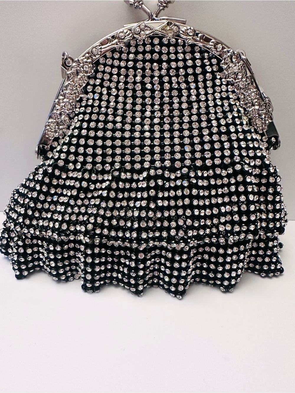 NWT Hollywood Glamor Black/Silver & Rhinestone Skirted Frame Clutch/Purse/Handba - Picture 7 of 13